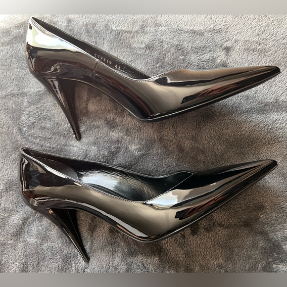 Saint Laurent Black Patent Leather Heels - Picture 3 of 5